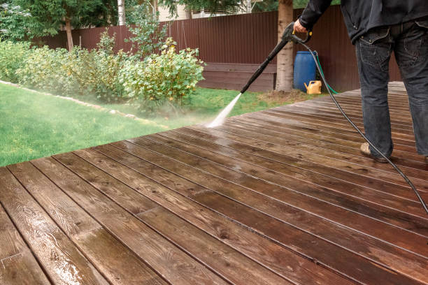 Best Pool Deck Cleaning  in Three Rivers, MI